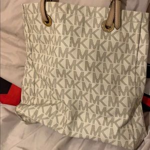 Michael Kors bag